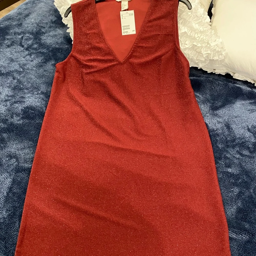 H M - Deep Red - Glitter Dress - M - Picture 3 of 5